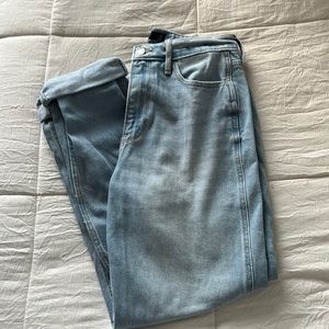 hollister mom jeans